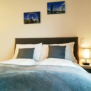Cosy Park City Center Apartment