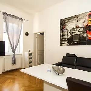 Raimond Ottakring 22 Viena