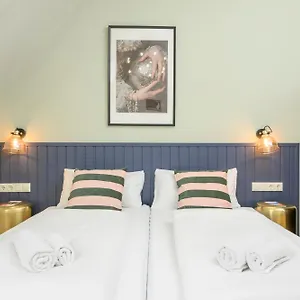 Palais Palffy Suits Lejlighed