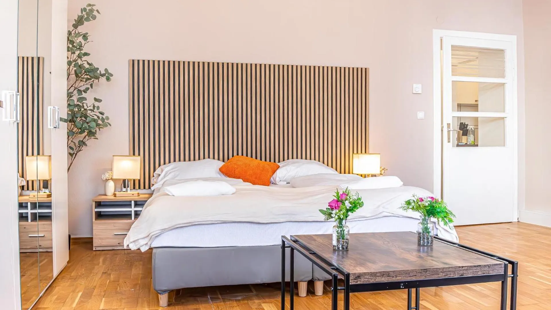 Charming 2Br Aprtment Near All Tourist Attractions Vienna