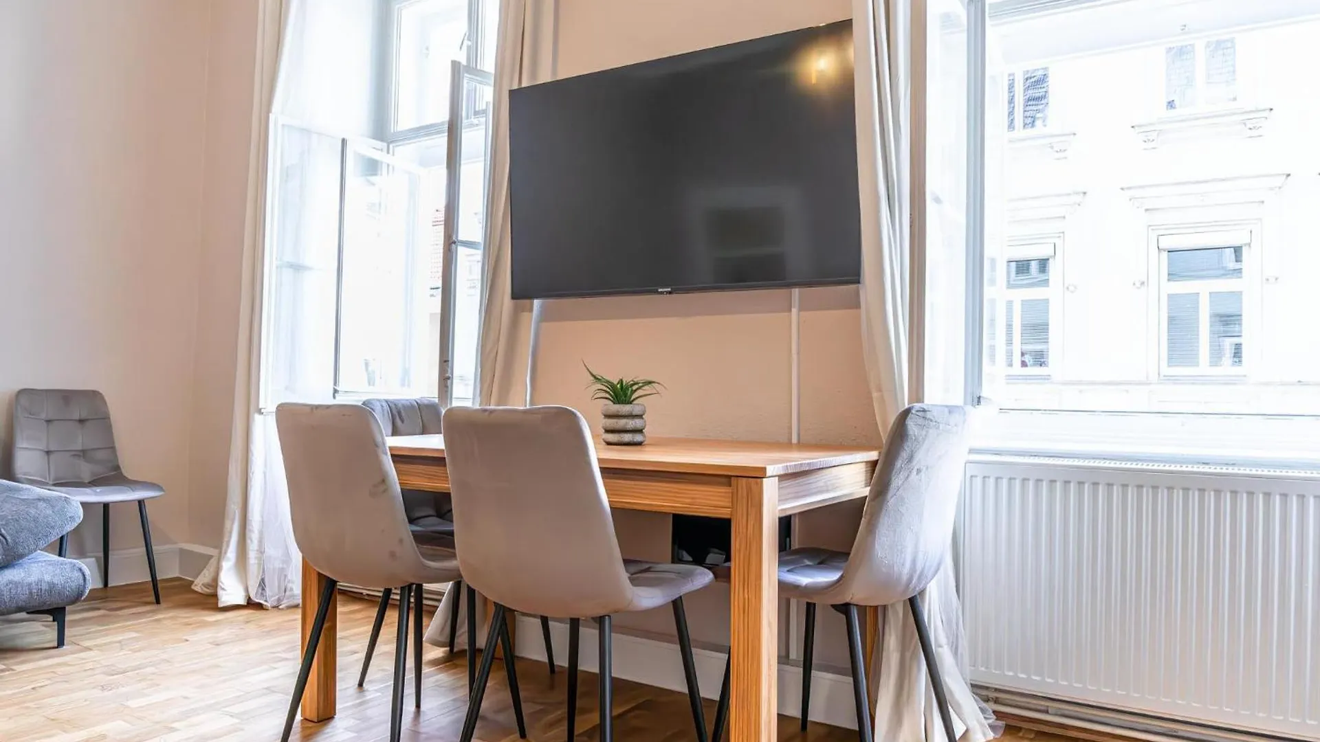 Apartment Charming 2Br Aprtment Near All Tourist Attractions Vienna
