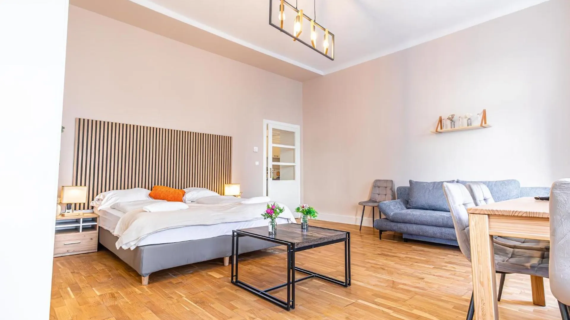 Charming 2Br Aprtment Near All Tourist Attractions Vienna 0*,
